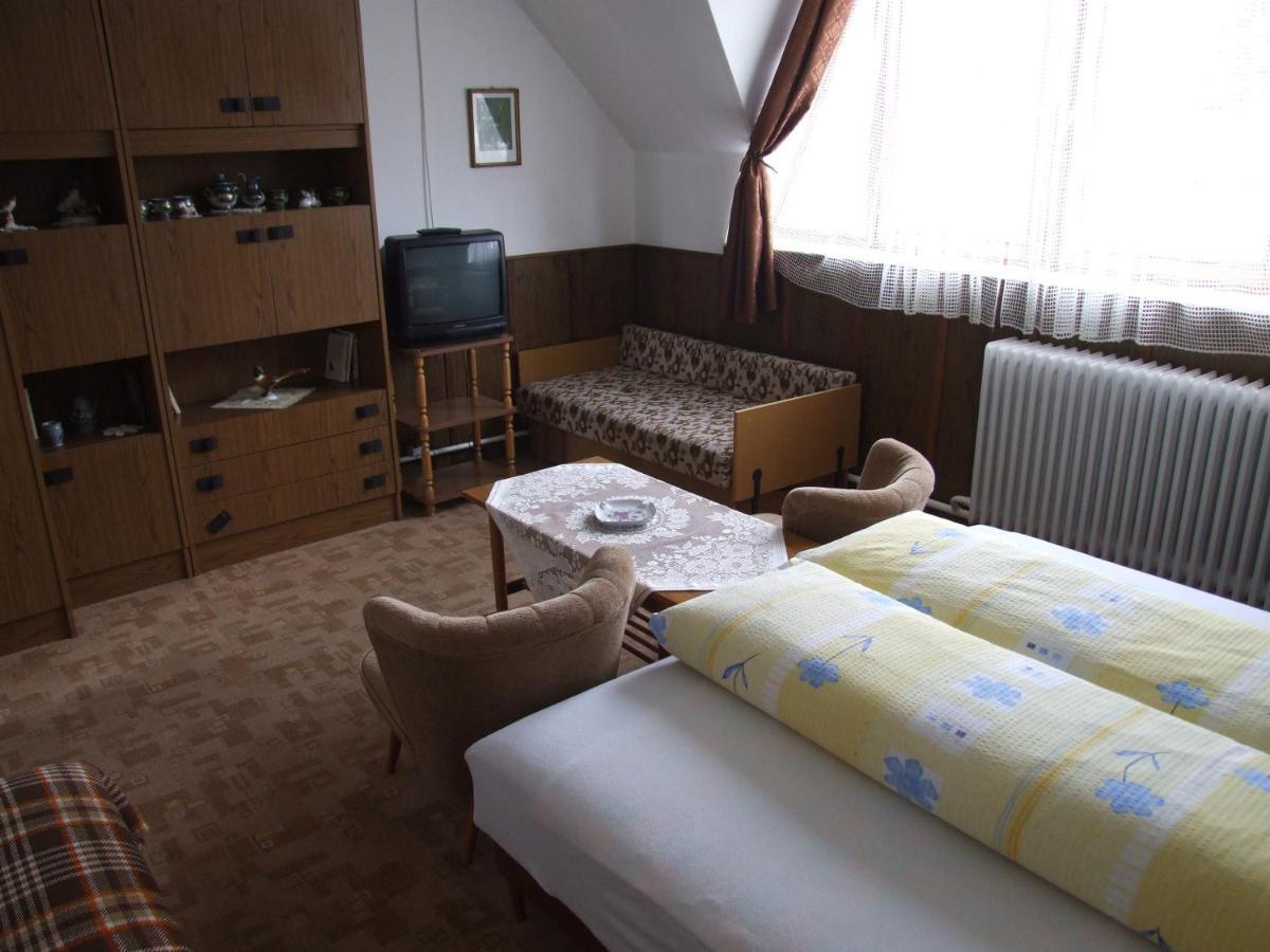Revesz Vendeghaz Hotel Harkány Cameră foto