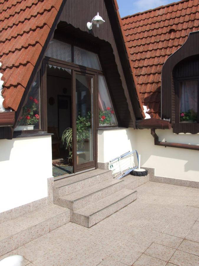 Revesz Vendeghaz Hotel Harkány Exterior foto